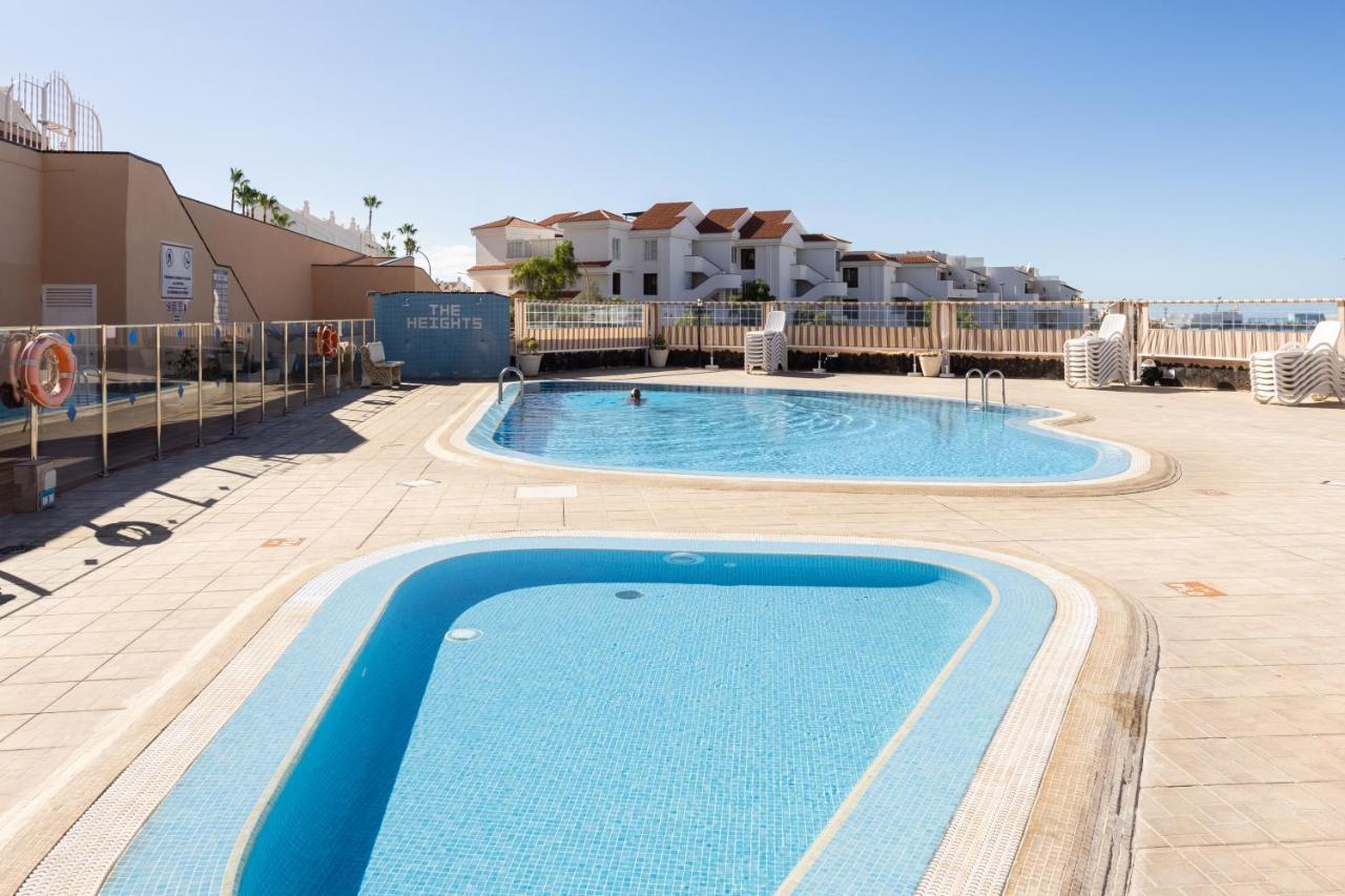 Home2Book The Heights Los Cristianos, Pool Лос-Крістіанос Екстер'єр фото